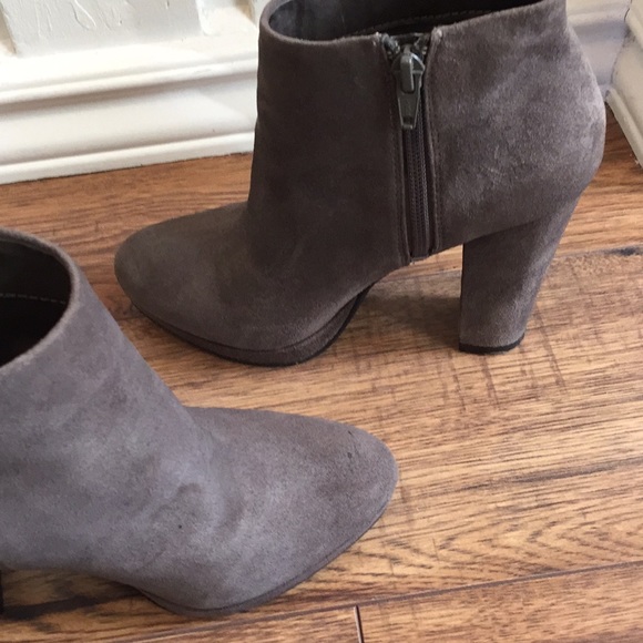 Aldo size 6 ankle boot - Picture 4 of 4